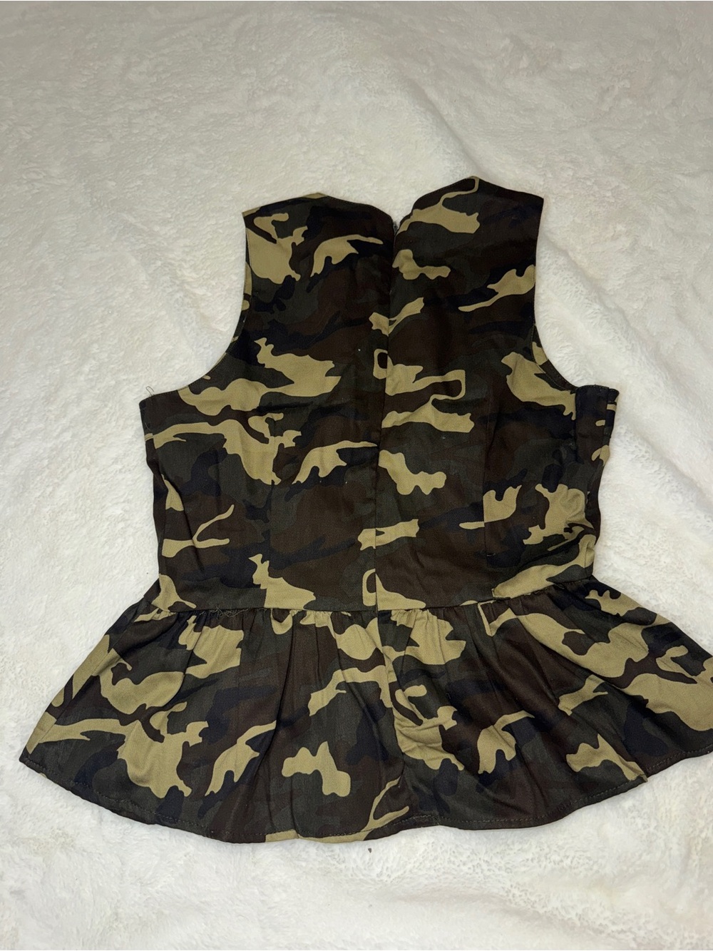 last kiss Camo Peplum Sleeveless Top - Olive & Black